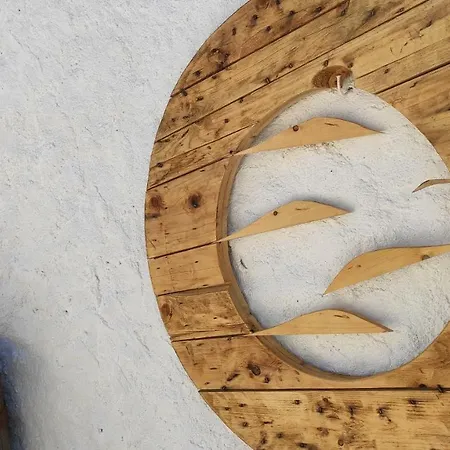 Pensjonat Casa 40th-music Wood House